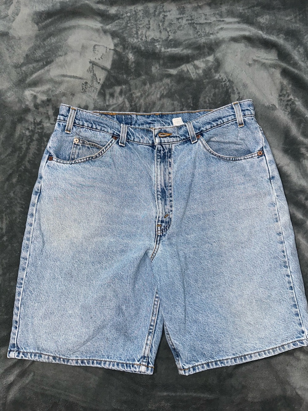 Levi’s 550 Jorts